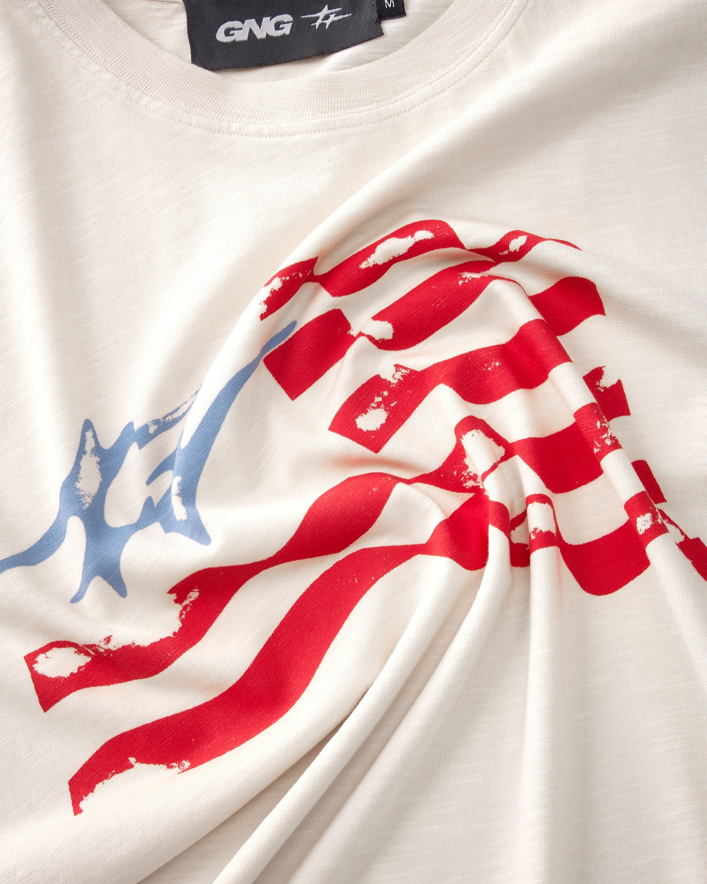 FLAG TEE CONCRETE OFFWHITE