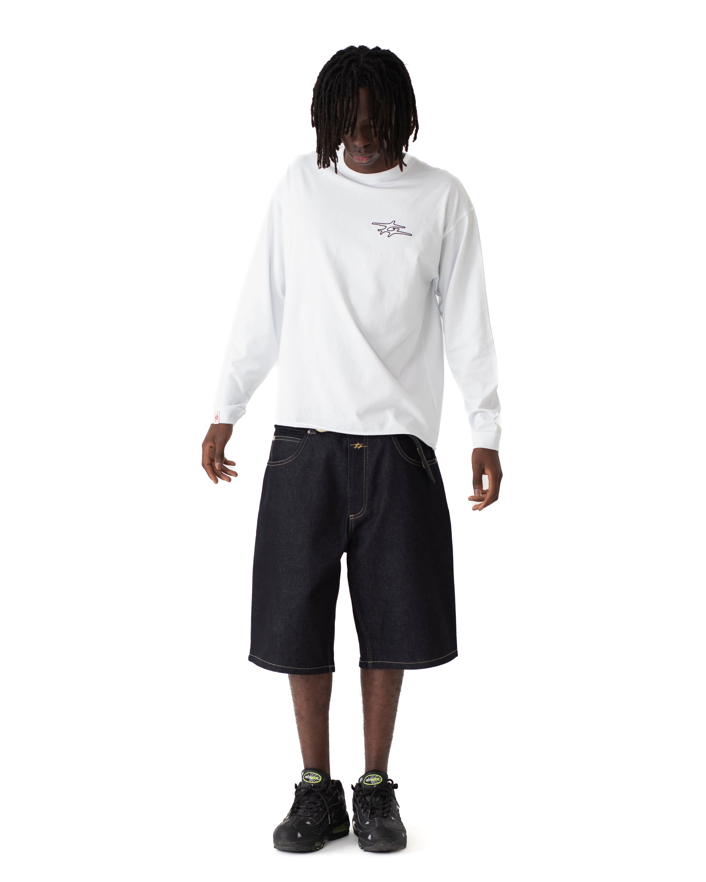 LABEL LONGSLEEVE WHITE