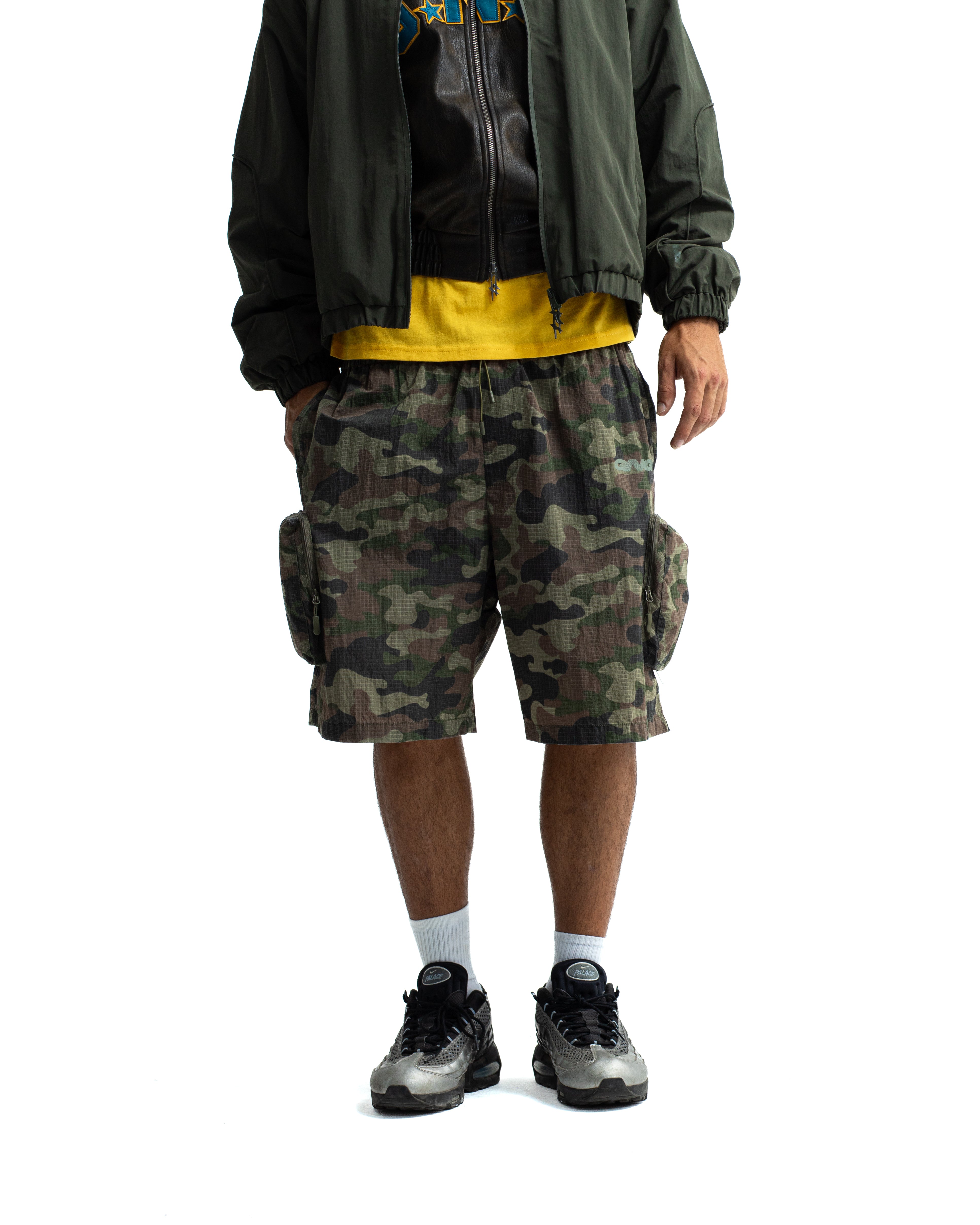 MOTION CARGO SHORTS CAMO