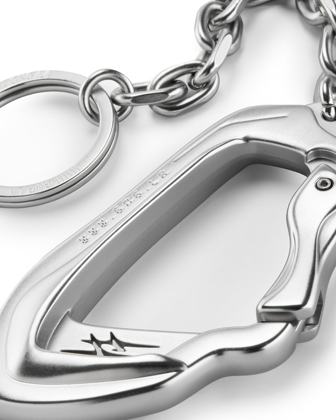 ARTEFACT_05 [CARABINER]
