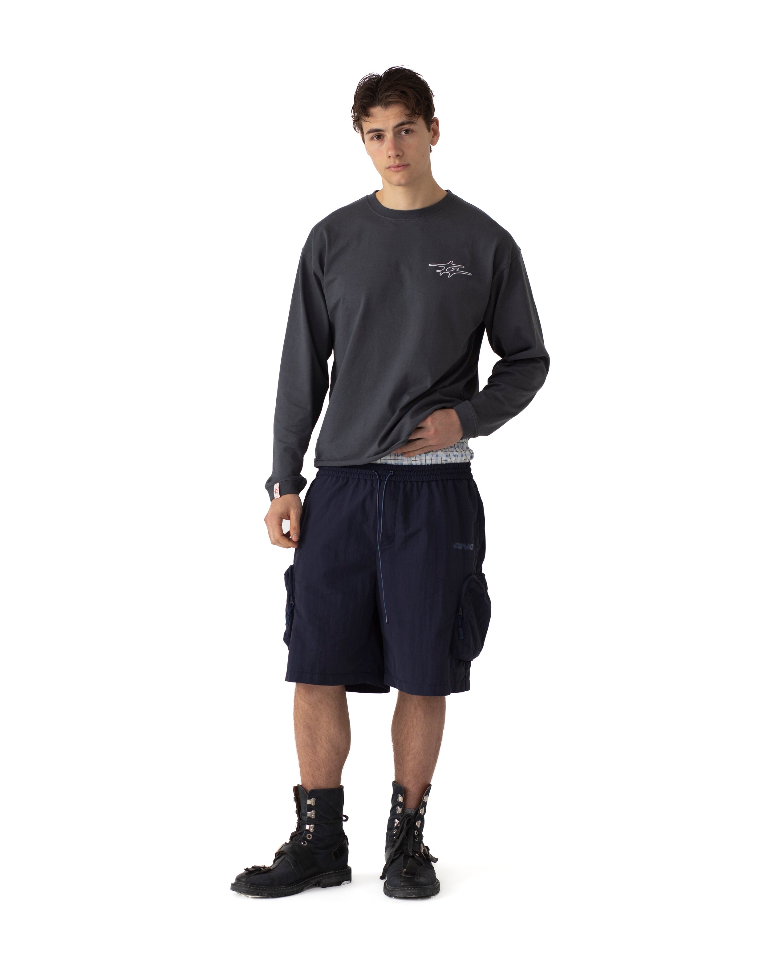 LABEL LONGSLEEVE DARK GREY