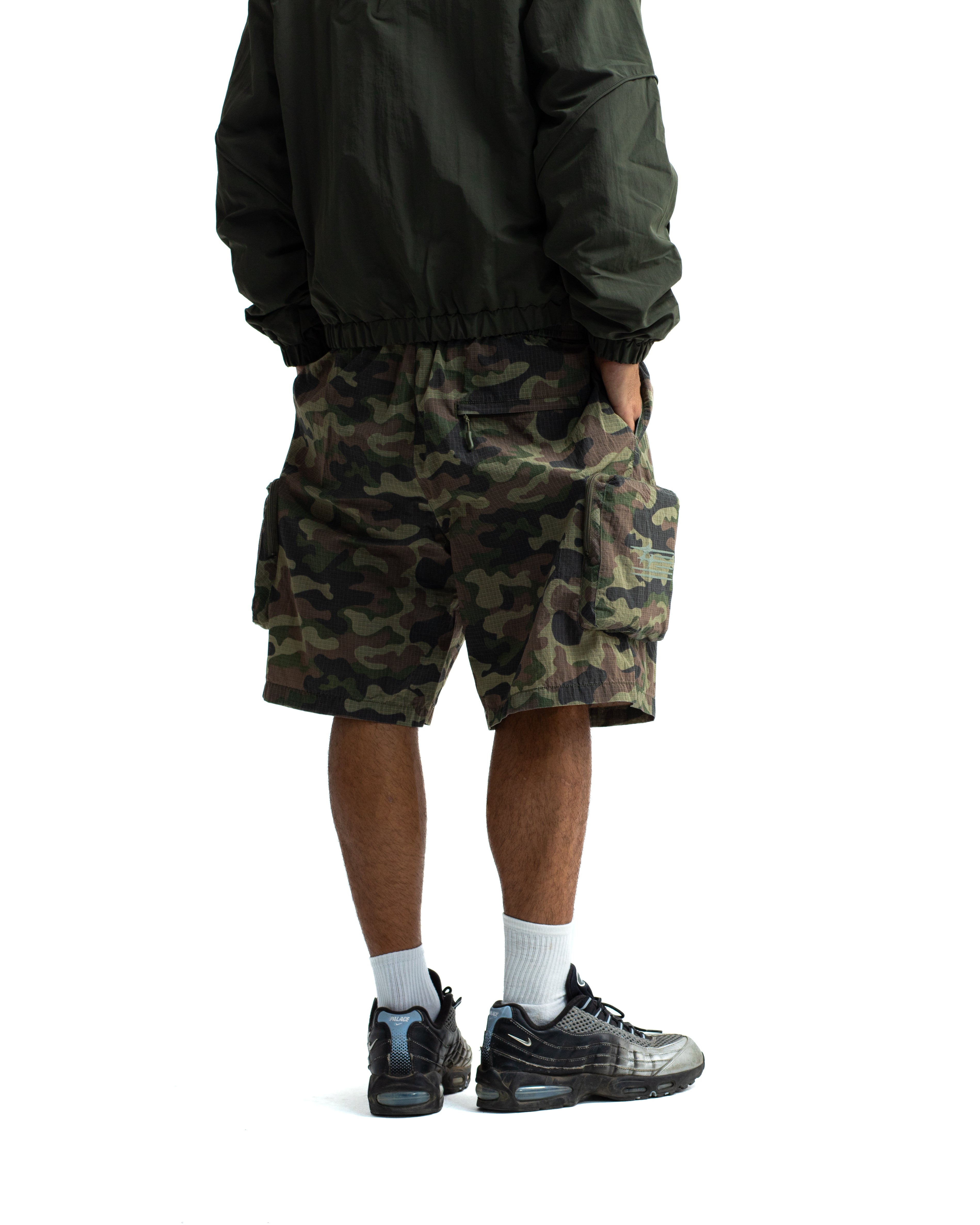 MOTION CARGO SHORTS CAMO