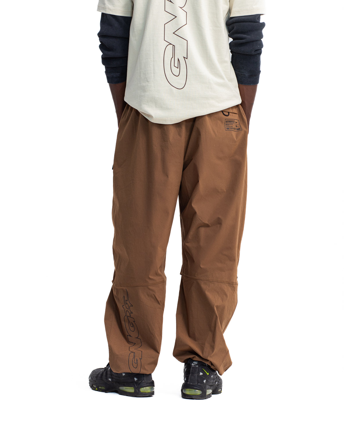 NIKE TECH WOVEN PANTS MOSSWOOD BROWN