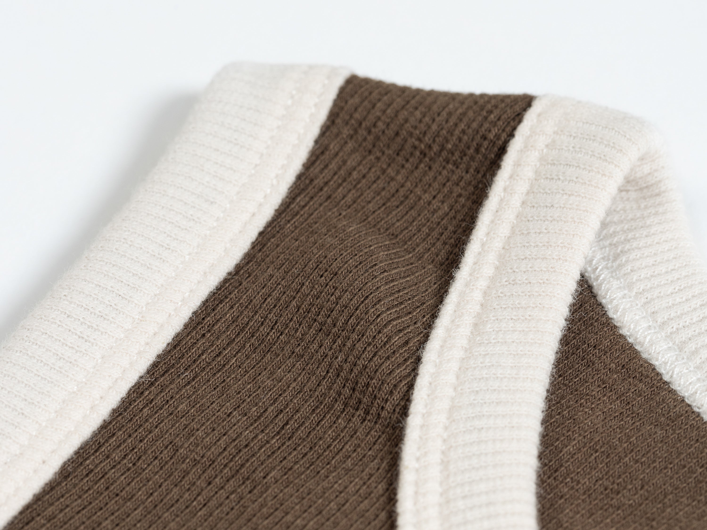 SKIN TANK TOP BROWN